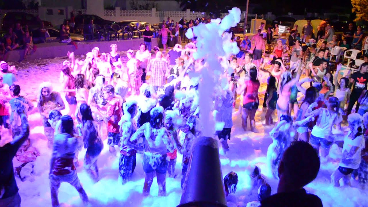 FIesta de la espuma Chiclana